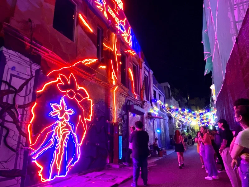 《怪奇物語》第4季回歸！吉隆坡塔出現「裂縫」進入顛倒世界？！