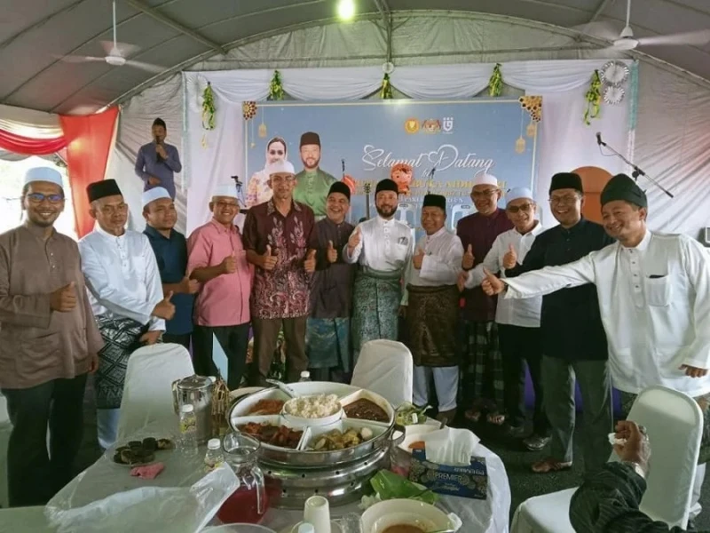 會否代父上陣蘭卡威國席?敦馬兒子慕克里茲回應了