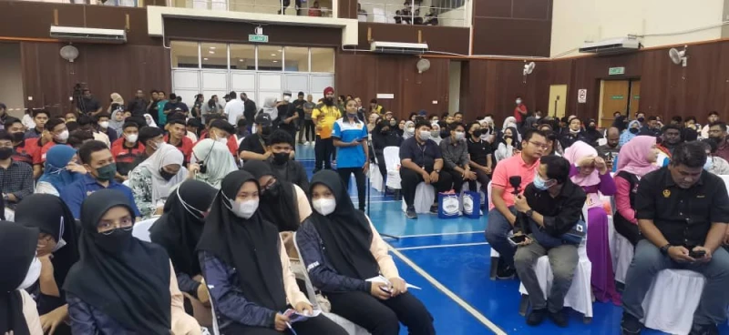 霹大臣：霹州發展前景佳　年輕人勿外流