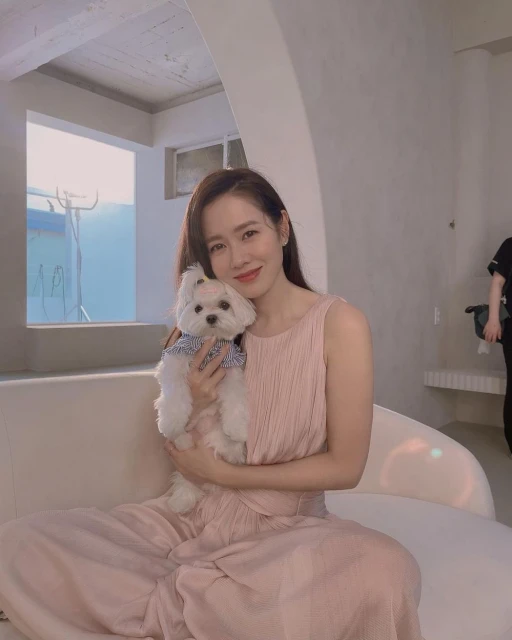 曬美照被指「飄孕味」掀熱議　孫藝珍經紀公司回應了