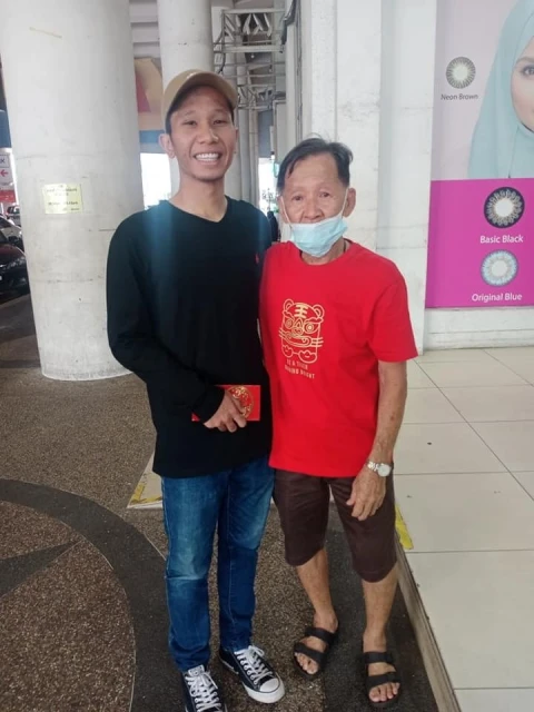 華裔男車站遺失含數千令吉錢包　巫裔男拾金不昧歸還原主