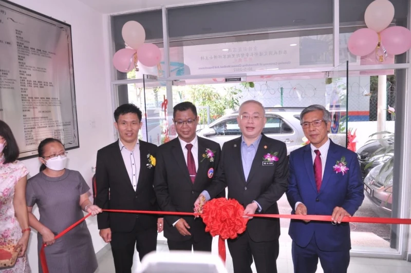 魏家祥：不能僅憑媒體報道就行動  電召車塞車時段可另征費