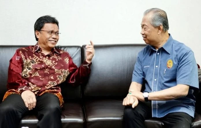 聲稱獲119名議員支持　沙菲益指慕尤丁致電要求支持再任相