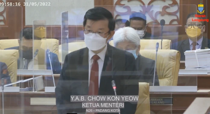 【檳州議會】勿讓《珍珠》淪為包「辣死你媽」報紙　曹觀友：仍有15%民眾傾向紙版