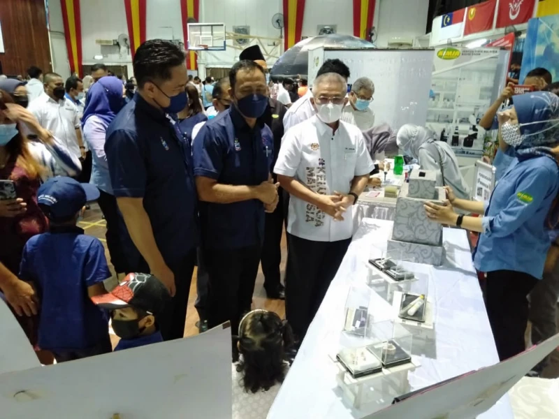 阿漢峇峇：沙東合適夜間觀察天體  因沒太多人為燈光干擾