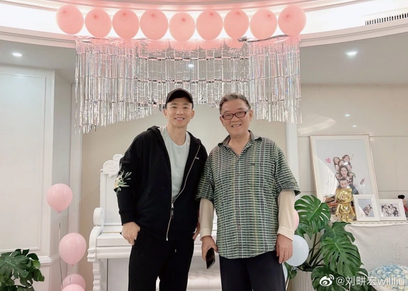 上海解封！李立群奔劉畊宏家跳健身操　網喊：也叫王心凌！