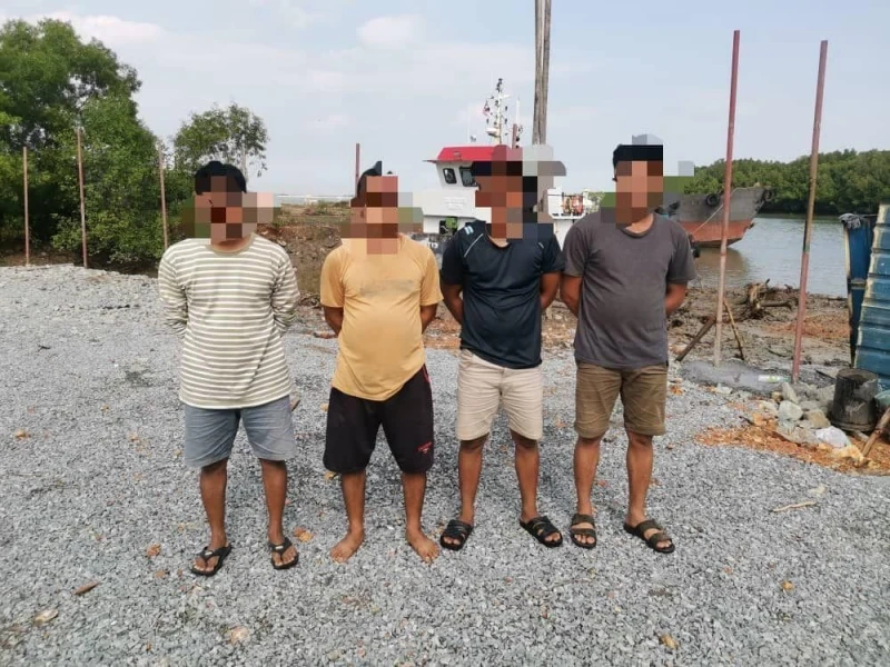 11人同謀走私津貼柴油至鄰國 　警起獲20萬公升柴油