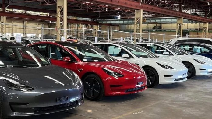 社媒貼文廣傳 特斯拉電動車進軍沙？