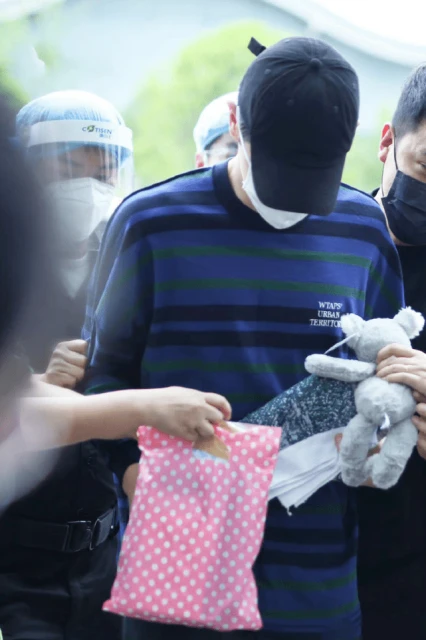 逃漏稅被封殺　鄧倫神隱3個月露面