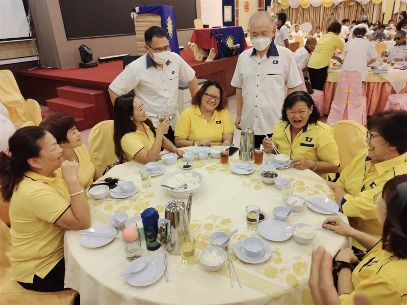 魏家祥：馬華備戰大選　成熟協商議席交換