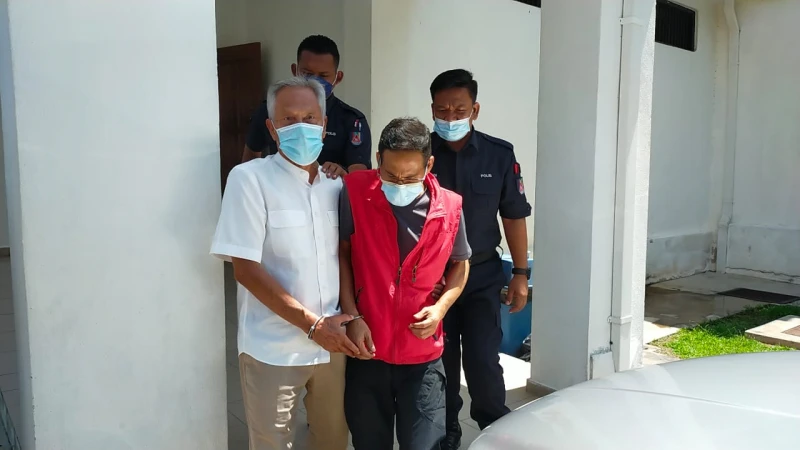 豪宅範圍種大麻  拿督級前外交官父子不認罪