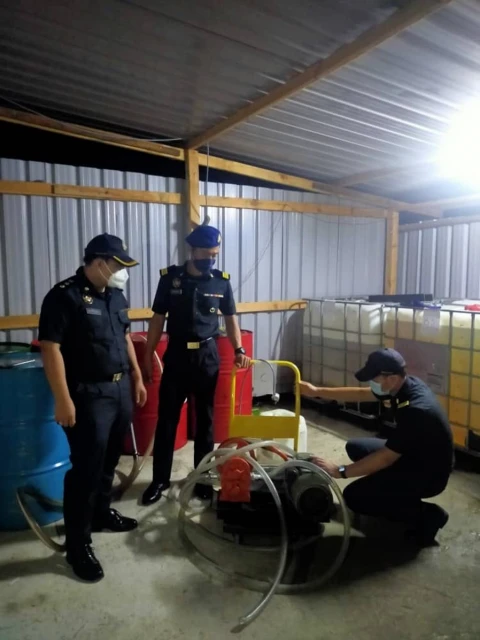 貿消部取締走私柴油 扣1人起值6萬物品