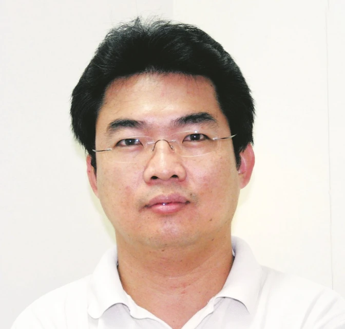 鄭名烈：從全民黨到全民最大黨