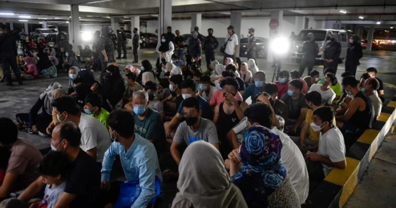 移民局突擊安邦公寓　捕49非法外勞