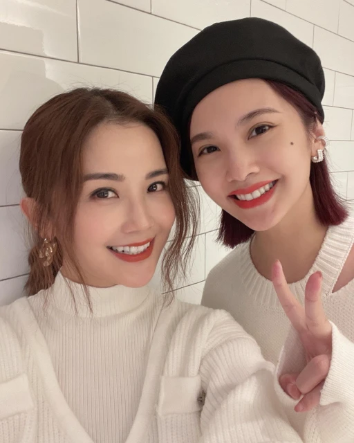 阿Sa曬「出浴照」賀楊丞琳38歲生日　粉絲敲碗喊：想看全圖！