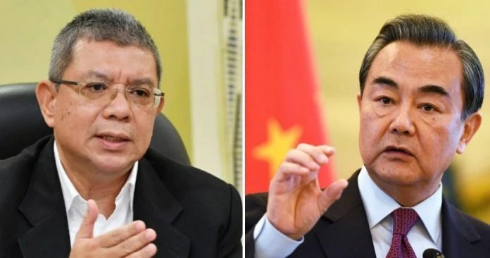 王毅賽夫丁通電話    強調亞太區穩定避開冷戰思維