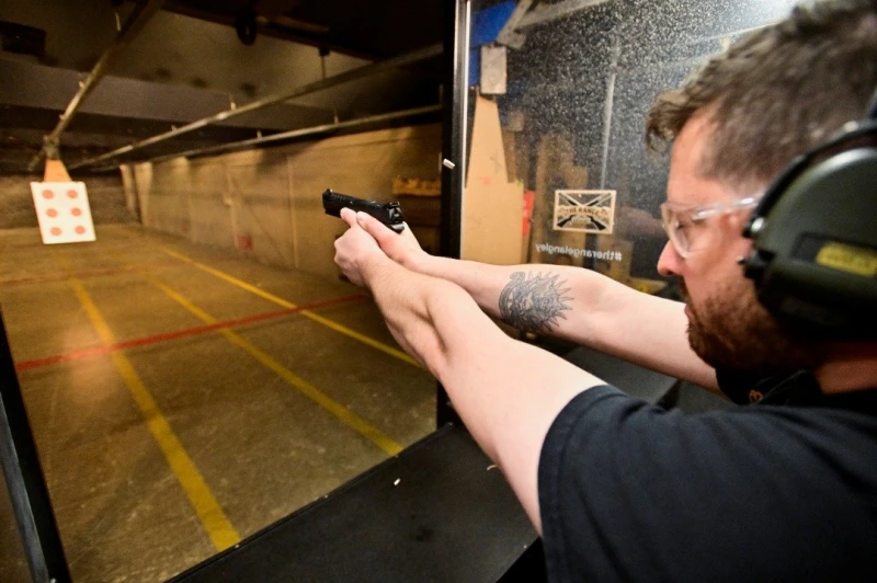 加拿大擬立法禁售手槍　全國掀搶購潮