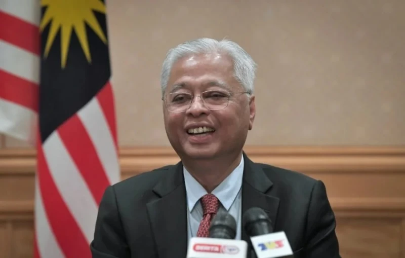 修法限制被控議員出席國會? 首相:還未決定