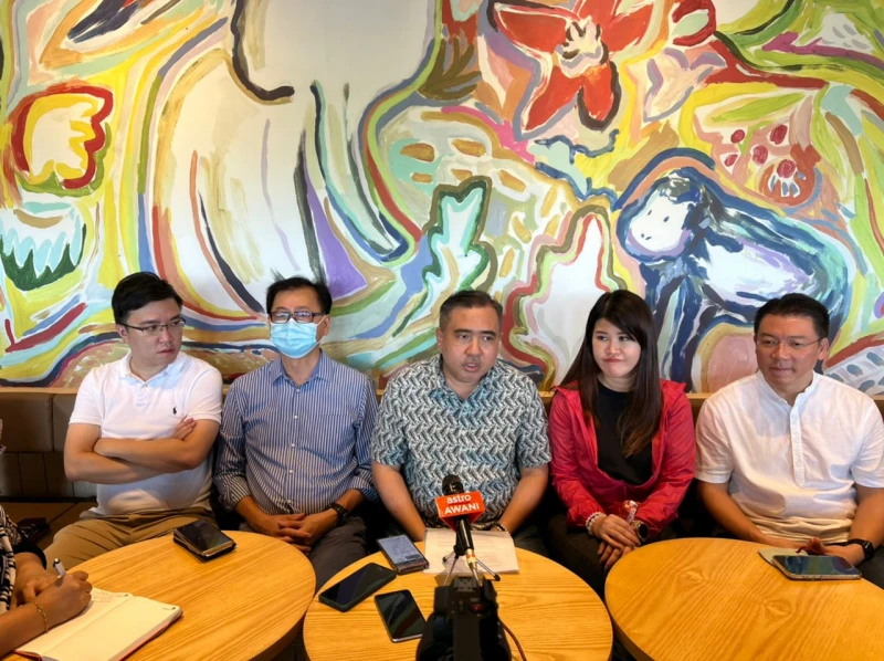 陸兆福批沙比里指桑罵槐　借火箭回應要儘快大選的巫統領袖