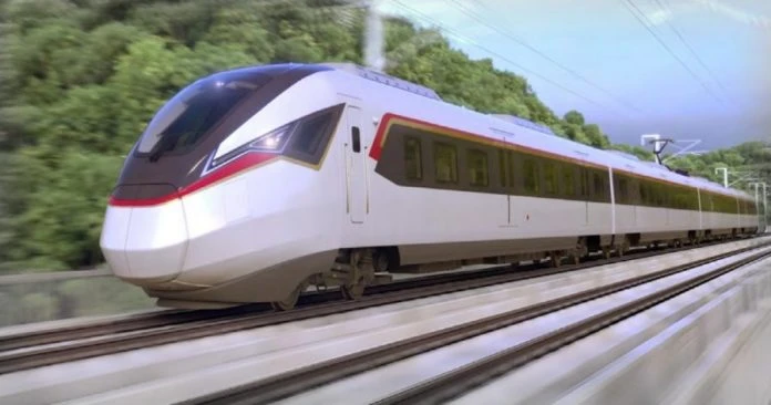 財長：本查阿南將設東鐵站