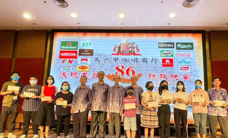 衛生部計劃禁商家展示香菸　被批「治標不治本」