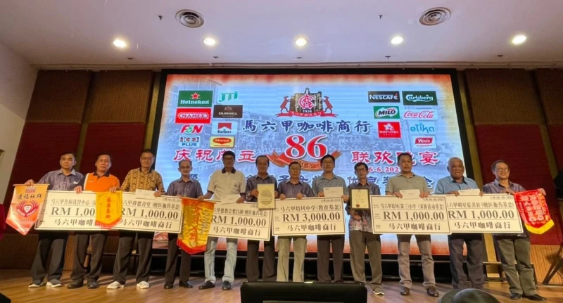 衛生部計劃禁商家展示香菸　被批「治標不治本」