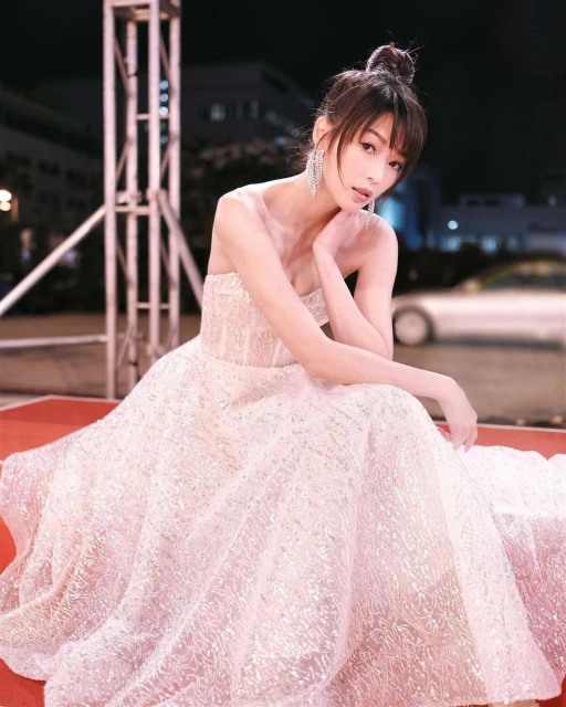 「蒲精」曾戀人夫爆親密照　連詩雅情定陳家樂收穫祝福