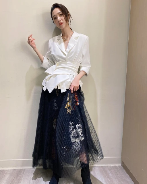 完成凍卵手術親曝「真實心聲」　42歲謝盈萱：時候到了