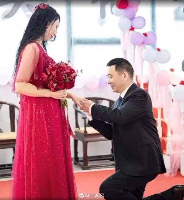 「有50輛賓利」是氣話？　深圳貴婦將國企高管「老公」拖入輿論漩渦