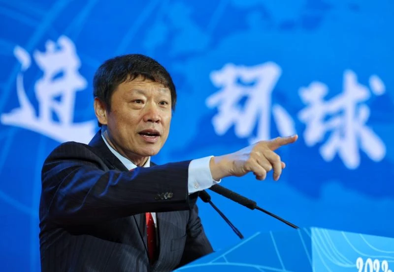 「有50輛賓利」是氣話？　深圳貴婦將國企高管「老公」拖入輿論漩渦