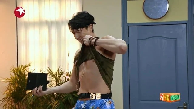 為《開播！情景喜劇》王浩信吃40天沙拉　「無限訓練班」惜敗網轟賽果不公