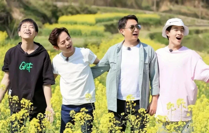 《嚮往的生活》遭控造假？ 明星體驗農村生活 居民爆：他們找阿姨洗碗