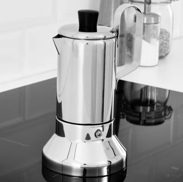 產品現安全風險 宜家回收METALLISK意式咖啡機