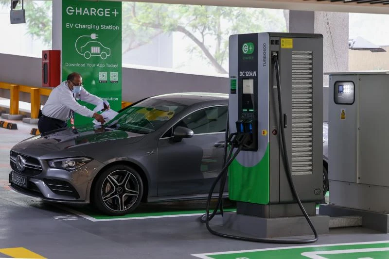 電動車銷量比率低於全球平均　新加坡實現「全綠能」車輛有兩大障礙