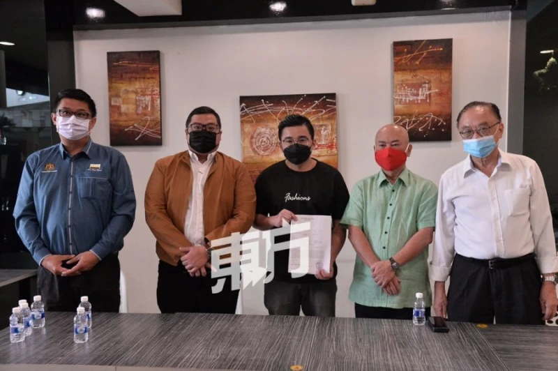 華裔男2銀行戶頭 連續被盜提存款剩RM21