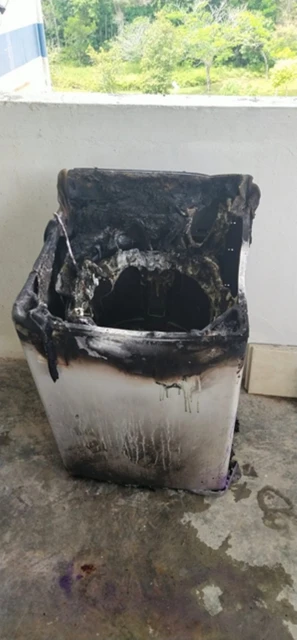 洗衣機使用中突起火
