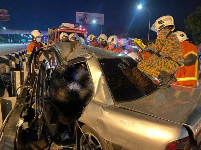 高速大道凌晨死亡車禍　死傷者包括一對年輕華裔夫妻