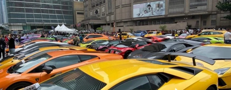 112輛藍寶堅尼聚首吉隆坡　打破9年前大馬紀錄