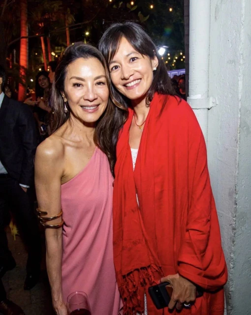 楊紫瓊本人有多瘦？　Janet曬同框照驚呆網民