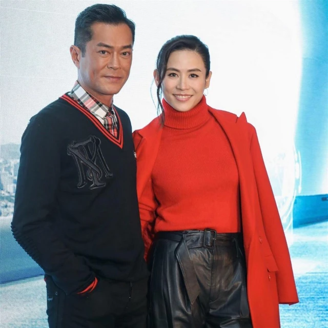 分享「項少龍與烏廷芳」片段　51歲宣萱拍片驚艷網民