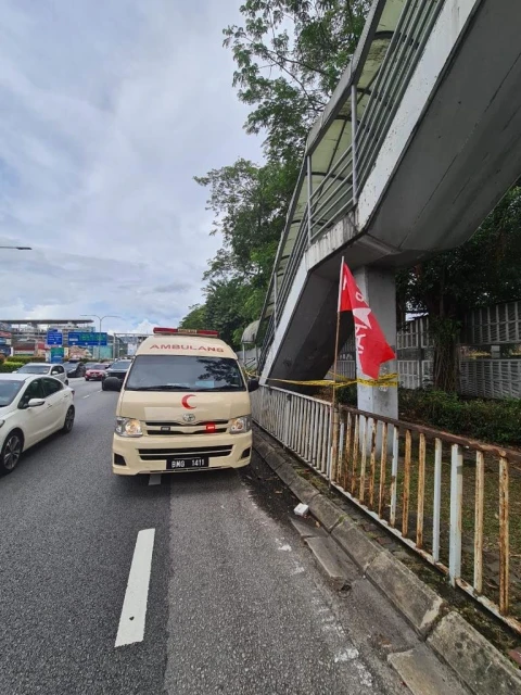 外籍女子斃命行人天橋旁　警援引猝死角度調查