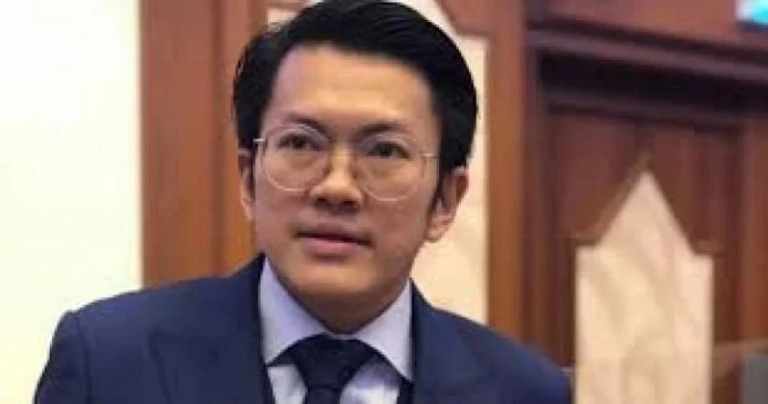 社青團領袖率眾抗議納吉遭提控 李政賢吁民聲援新生代抗爭者