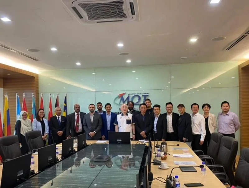 魏家祥:將推出禁止使用微型車輛指南