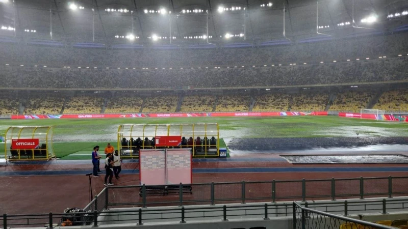 球場「人力排水」成笑話  大馬青體部長盼勿重演