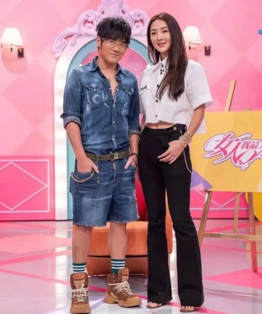 曹格傳已分居3個月！　吳速玲被拍到接子女回新家