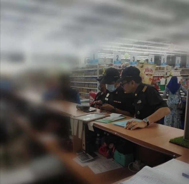 鮮雞價比統制價賣得貴　居林超市被罰1千