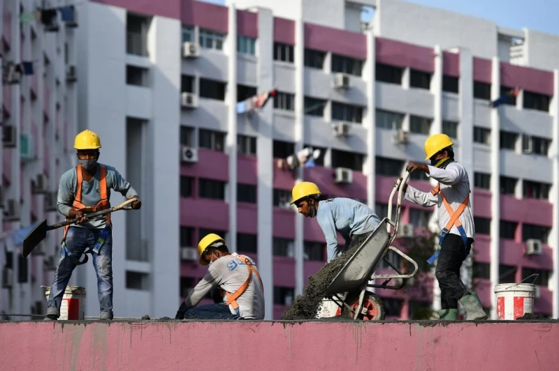 專家說熱浪高溫正迫使戶外工時縮短並「催人老」，是危言聳聽嗎？