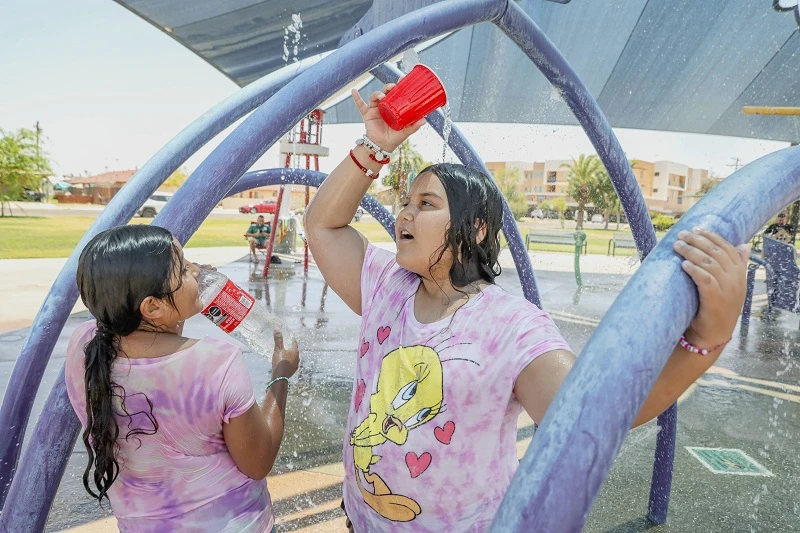 專家說熱浪高溫正迫使戶外工時縮短並「催人老」，是危言聳聽嗎？