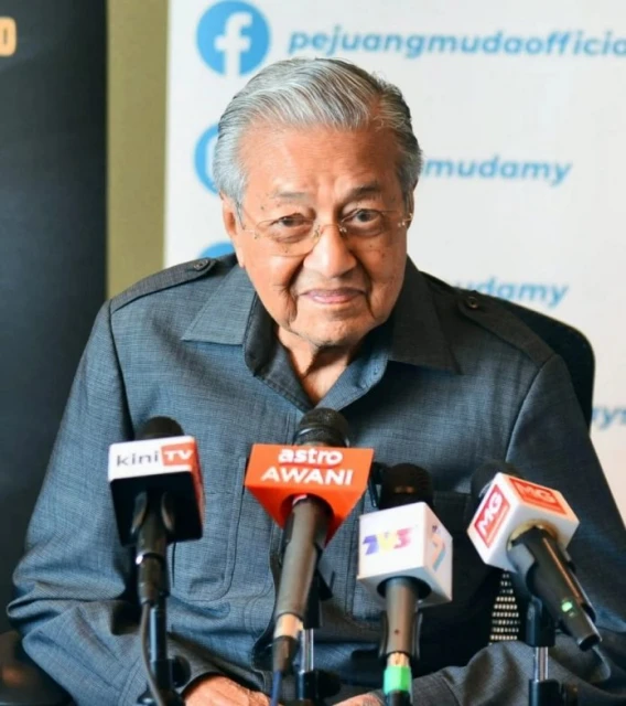 理想反對黨首相人選？　敦馬：須能抗衡巫統