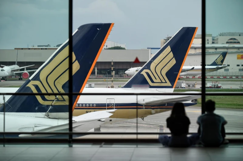 新加坡飛中國單程機票飆破1萬新元，還一票難求！